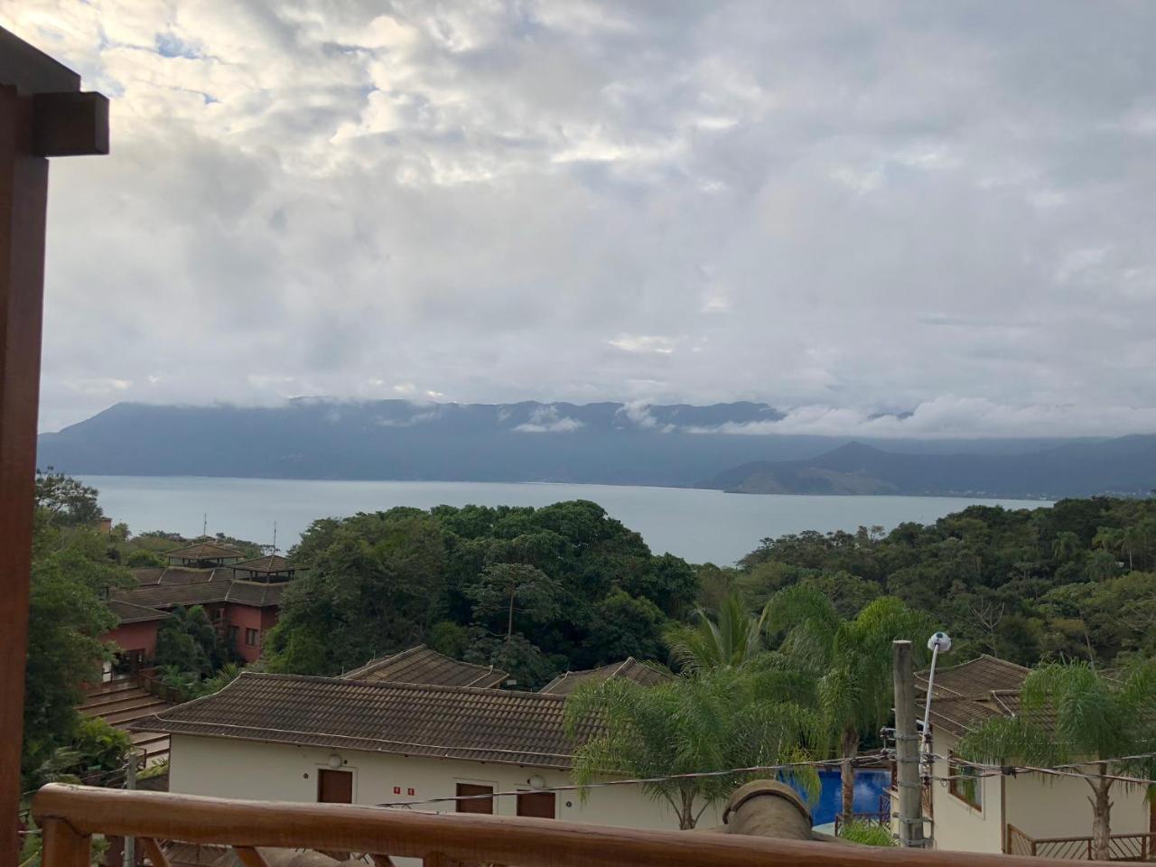 Bangalo Em Ilhabela/Yacamim Villa Exteriör bild